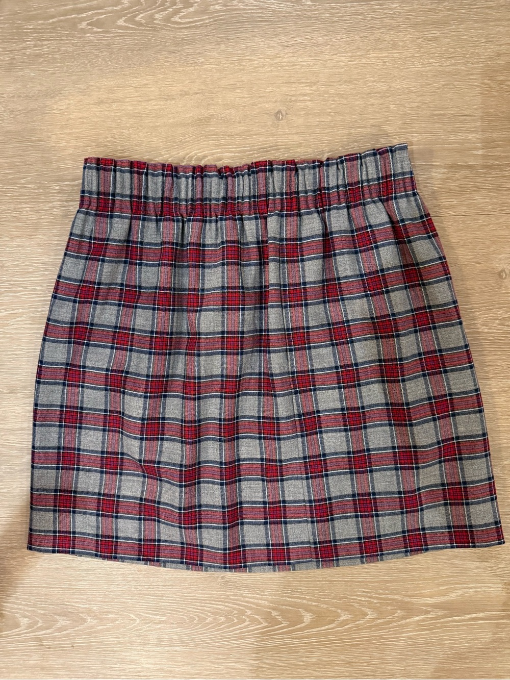 J.Crew BD524 Vintage Plaid Pleated Wool Blend Mini Skirt Size 4 High Rise - Picture 2 of 6